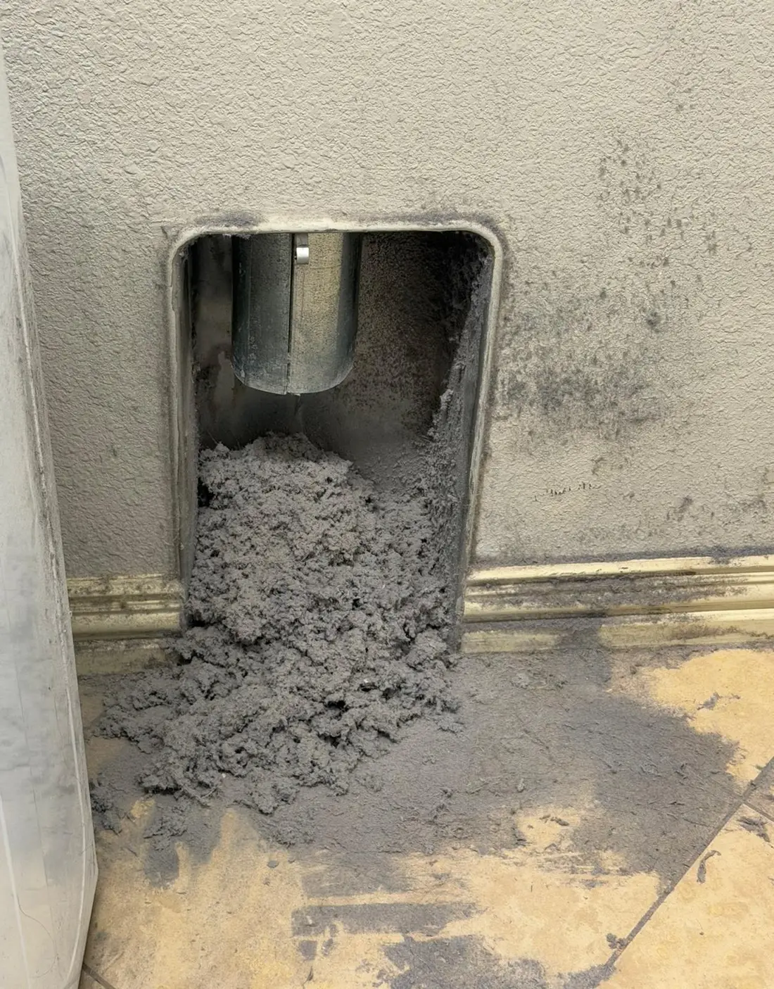 Dryer vent lint removed from vent Dallas Fort Worth TX